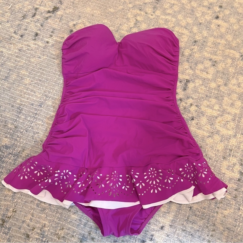 Profile by Gottex sweetheart skirted one piece swimsuit in pink and white